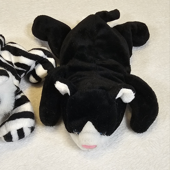 Kitty Cat Plush Bundle - Picture 9 of 13